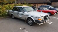 VOLVO 240