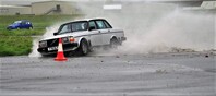 VOLVO 240